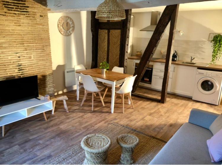 Appartement Au Coeur Du Centre Historique Μπερζεράκ Εξωτερικό φωτογραφία